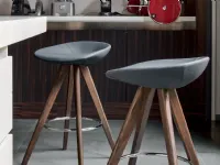 Calligaris Palm stool in leather.