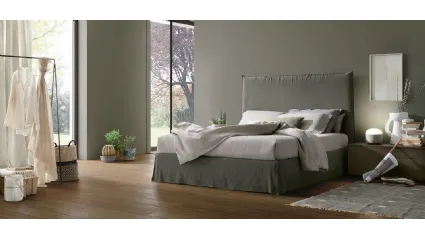 Bed with upholstered fabric headboard Hera by Tomasella.