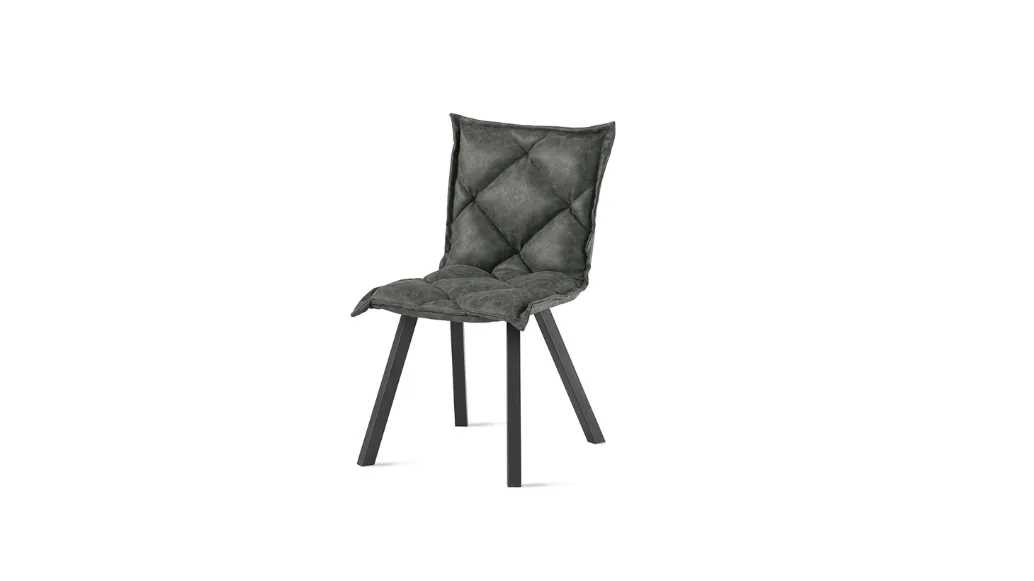 Padded and quilted Digione chair with a painted metal structure and a seat in soft Vintage Soft Touch by Target Point.