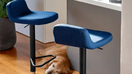 Adjustable height stool Riley by Connubia.