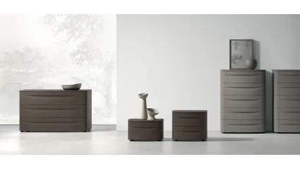 Night group Bogart in wood or lacquered by Tomasella.