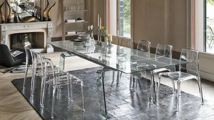 Extendable glass table Crystal Plus by Target Point.