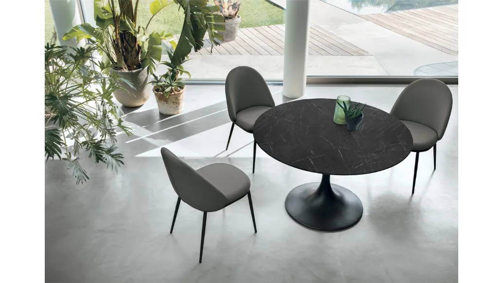 Jazz round table by Target Point.