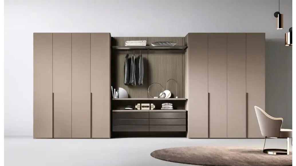 Gemini G225 walk-in closet between two wall units by Moretti Compact Giorno Notte.