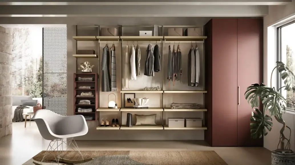 Orion O424 walk-in closet in matte lacquer and honey oak by Moretti Compact Giorno Notte.