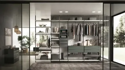 Virgo V322 walk-in closet in melamine and lacquered finish by Moretti Compact Giorno Notte.