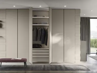 Dream hinged door wardrobe by Fimar.